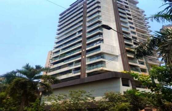 Sale 4500 sft, Andheri W, Oshiwara, DLH Enclave.