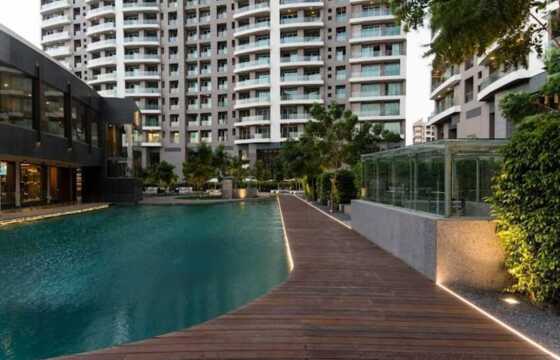 Sale 4 Bhk, Andheri W Oshiwara, 3050 sft | Windsor Grande Residency.