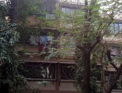 1 BHK Apartment For Rent At 15th Road, Khar West.