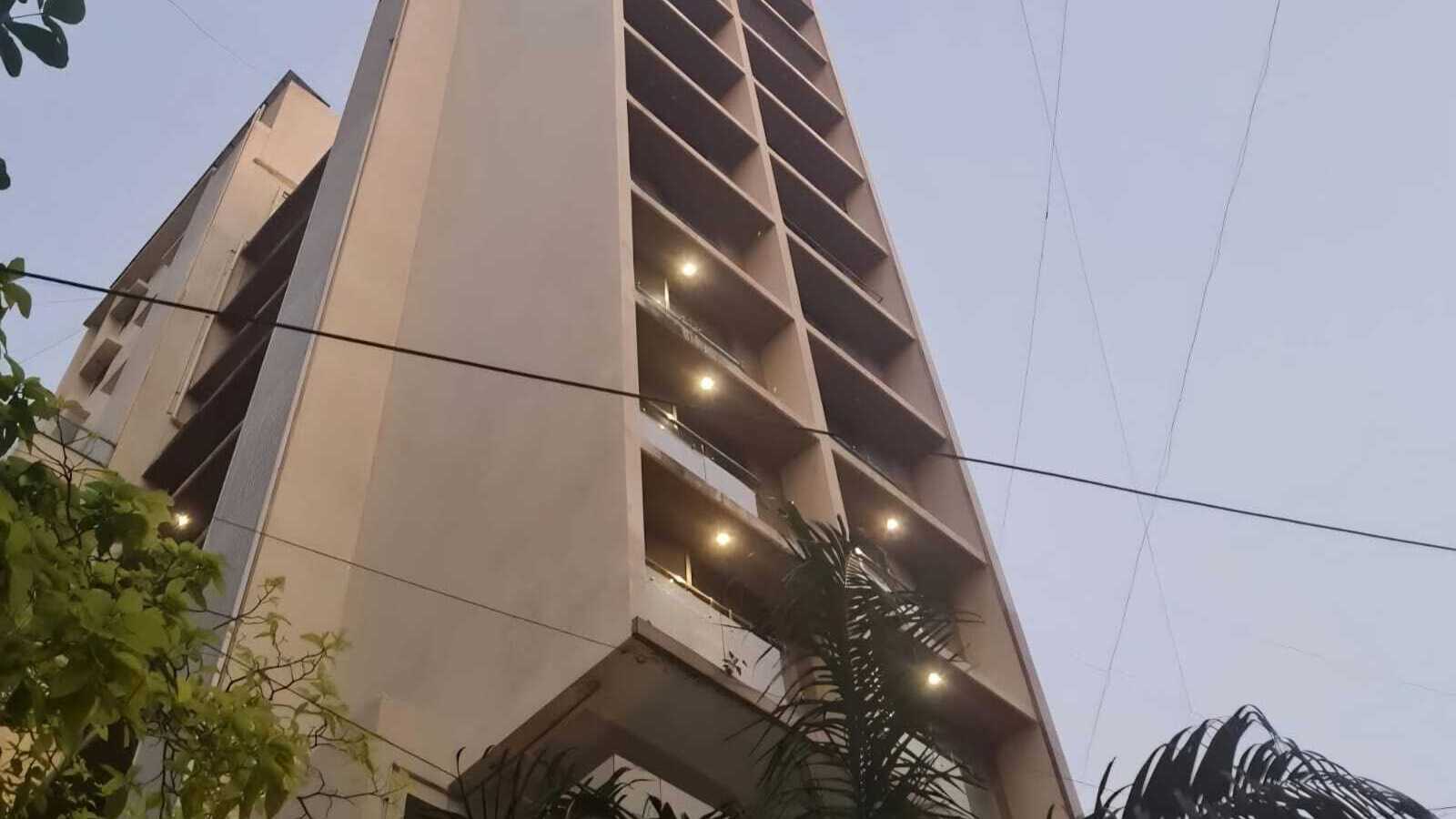 Rent 4 Bhk, Khar W, 14th Rd, Kirti Kunj.