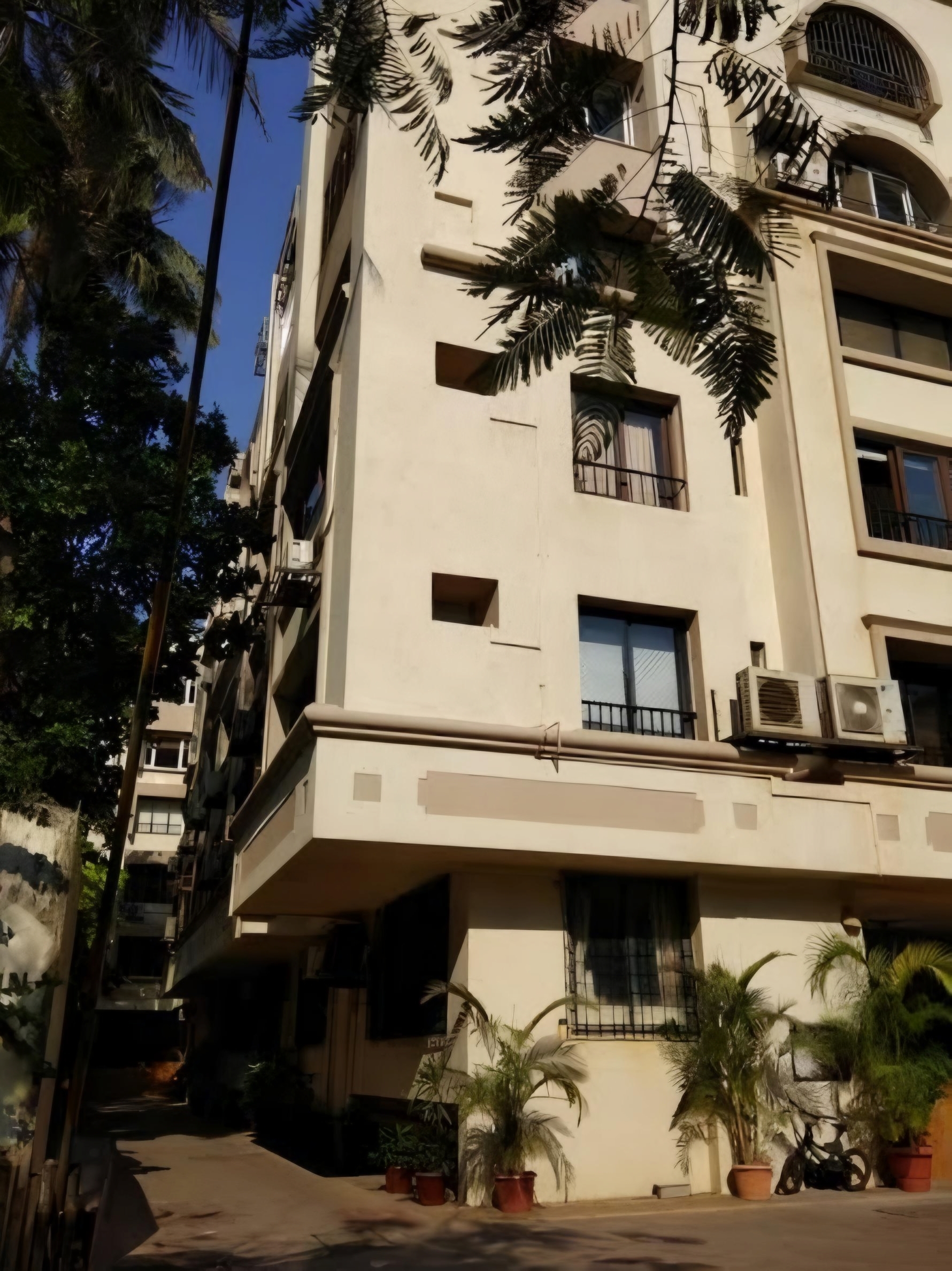 Mittal Park, Juhu.