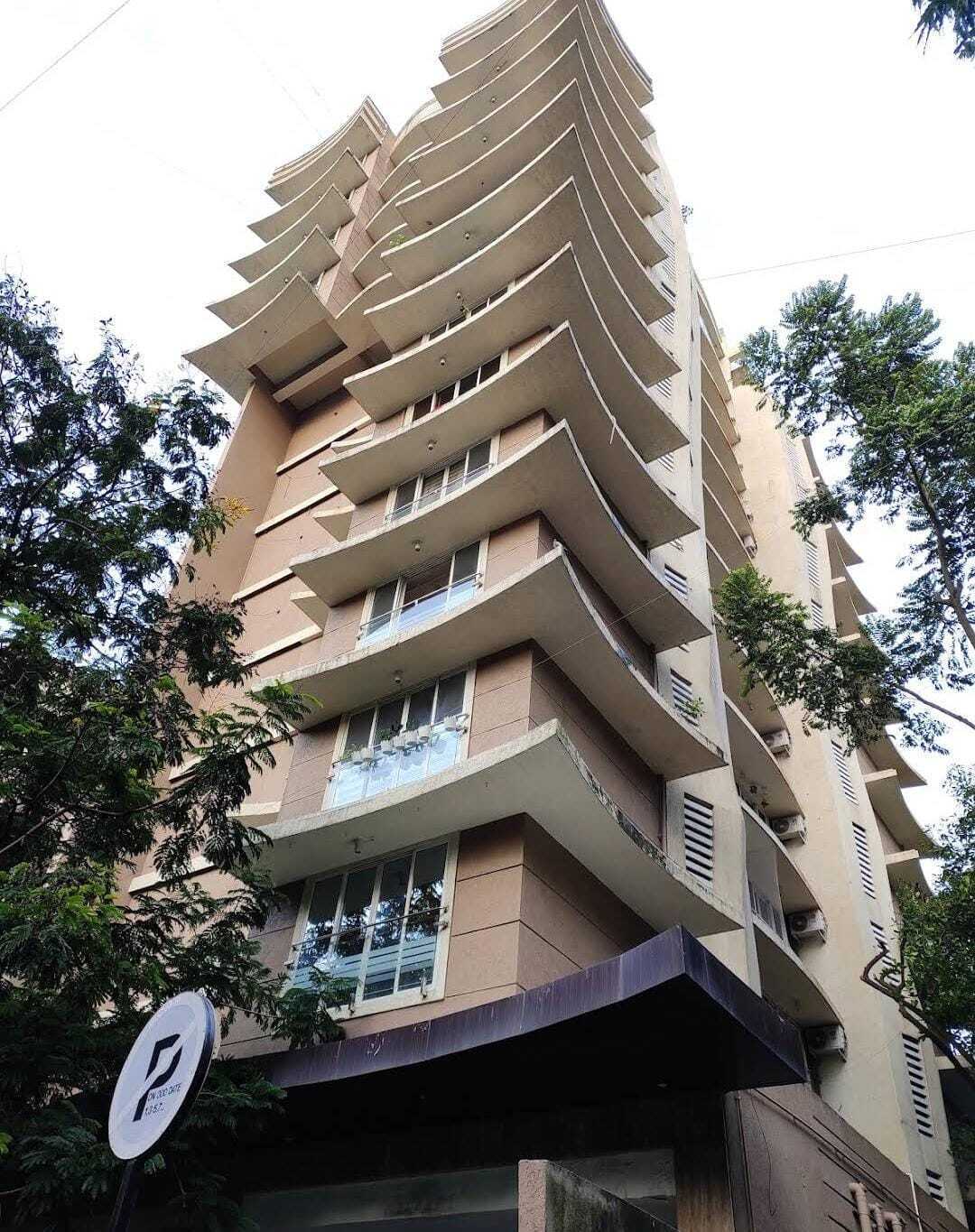 Chhaya Apartments, in Khar West