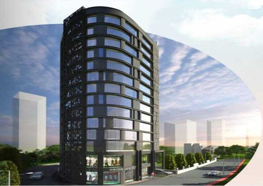 Orion West in Santacruz West