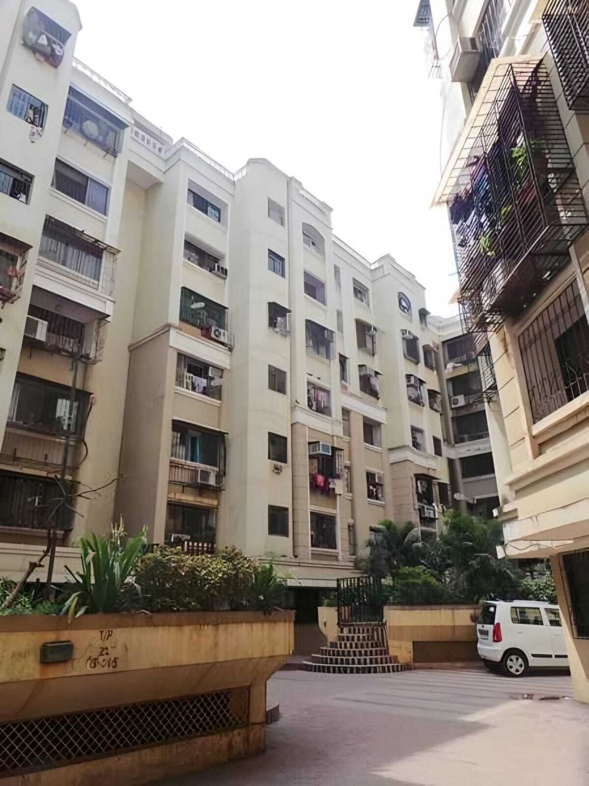 Pioneer Heritage in Santacruz West.